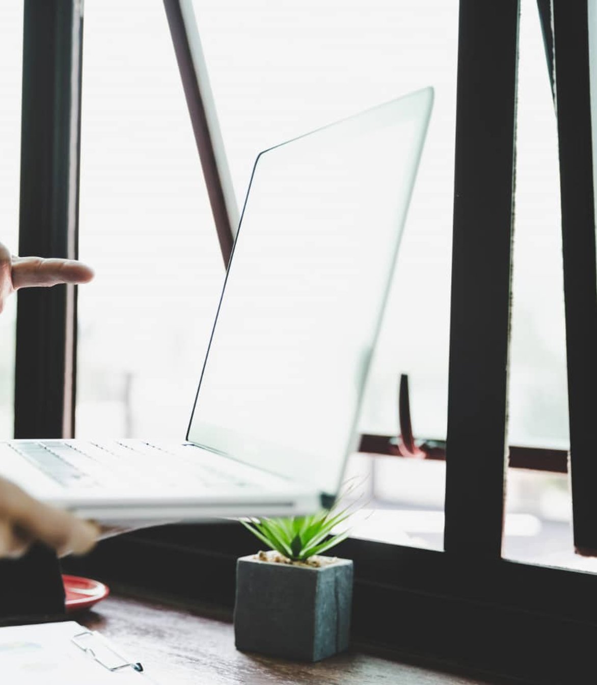 MJS Tax Solutions experts providing tailored business structuring and compliance advice