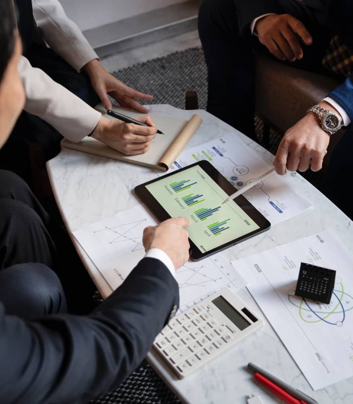MJS Tax Solutions experts providing industry-specific financial advice